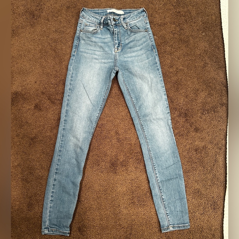 Women’s Skinny Jeans - Light Blue Wash